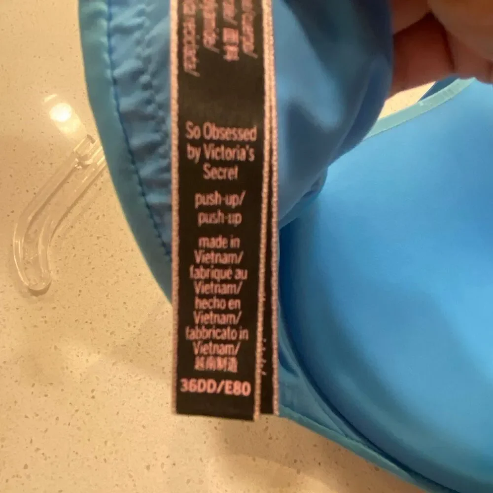 Victoria’s Secret So obsessed push up  bra size 36DD